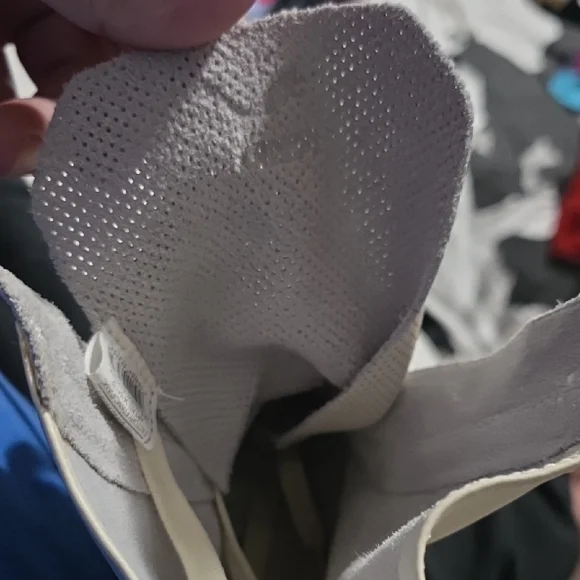 Puma Women's High-Top Cream and Black Sneakers - Picture 9 of 11